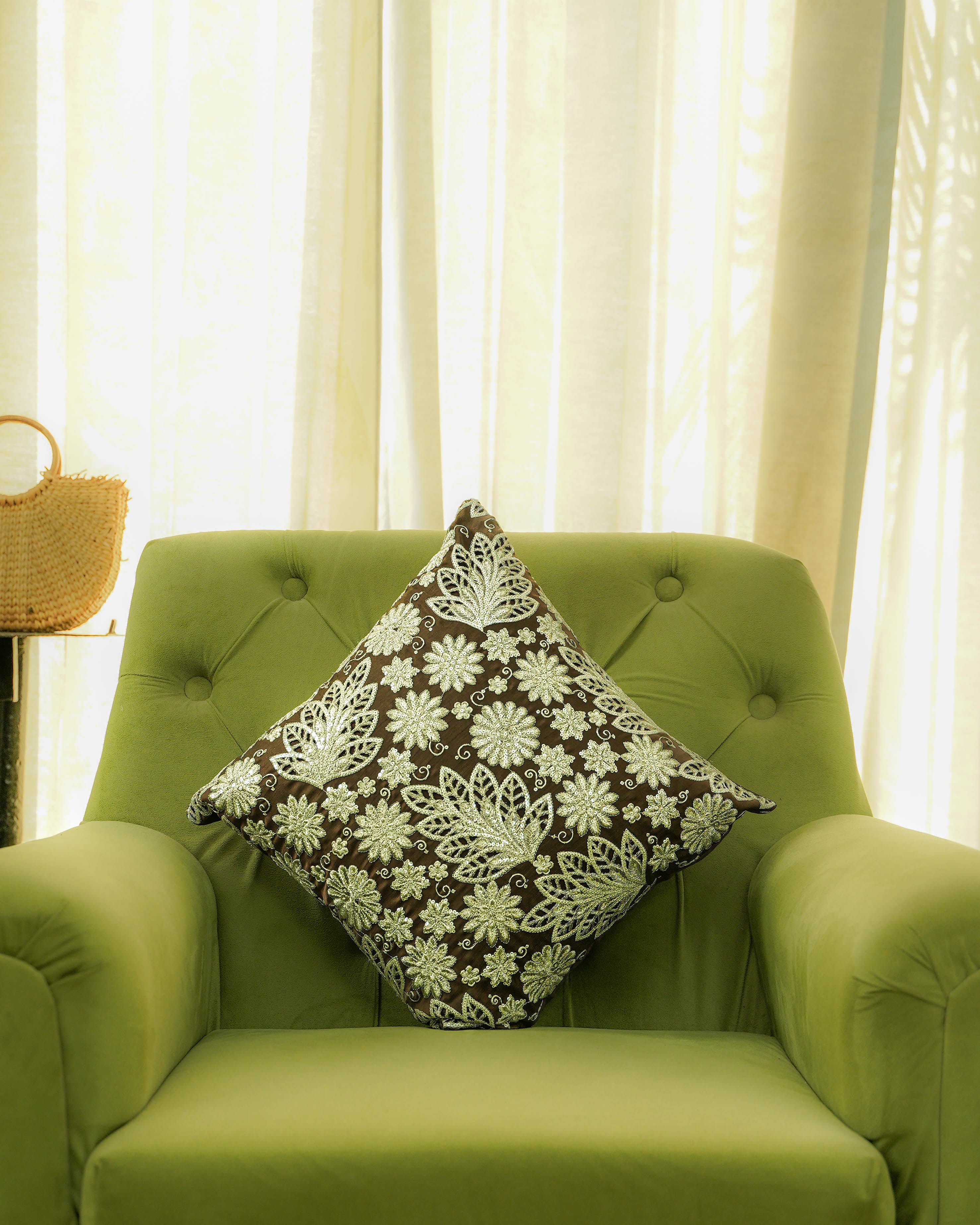 Royal Oak Cushion Cover